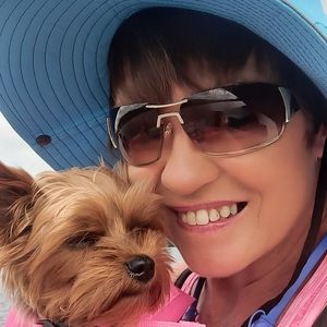 Meet your Posher, Rose-anne